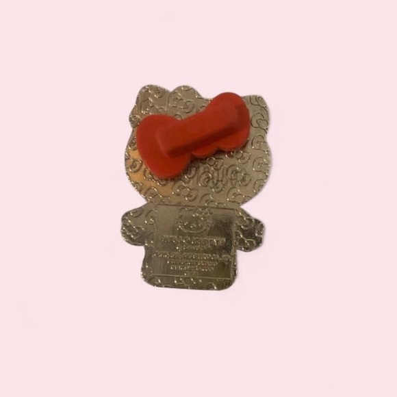 Hello Kitty - Picture 2 of 4